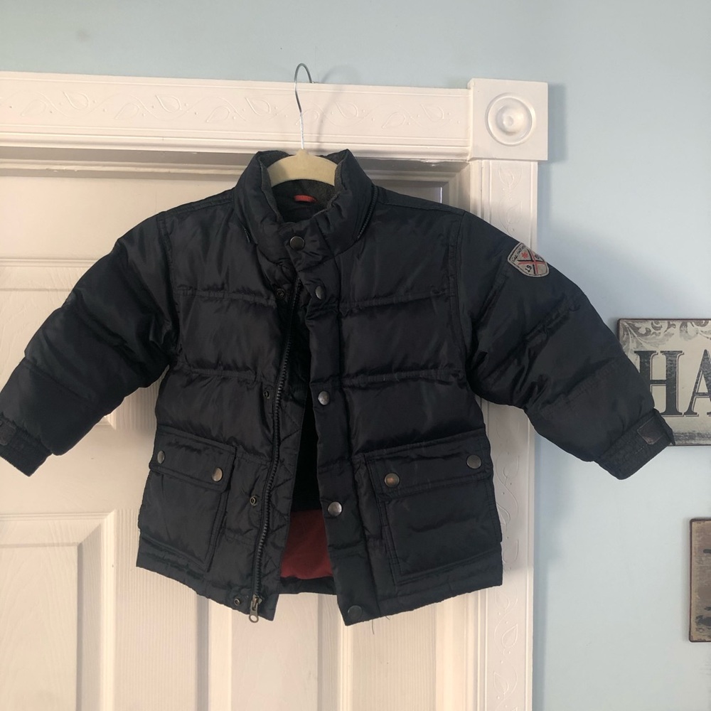 Gap, Sz 3T, navy blue puffer coat. Like new.